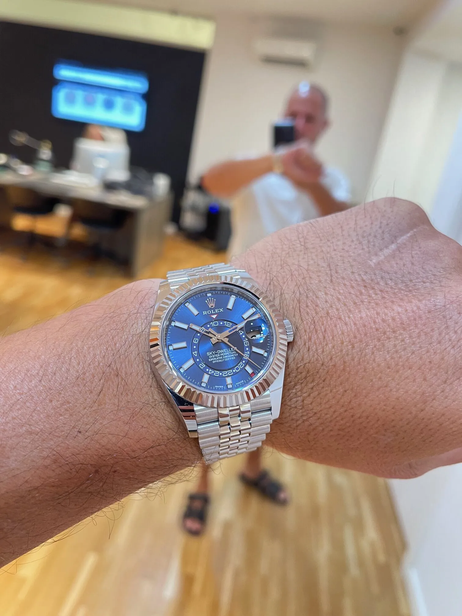 Rolex Sky-Dweller 326934 42mm Blue 6