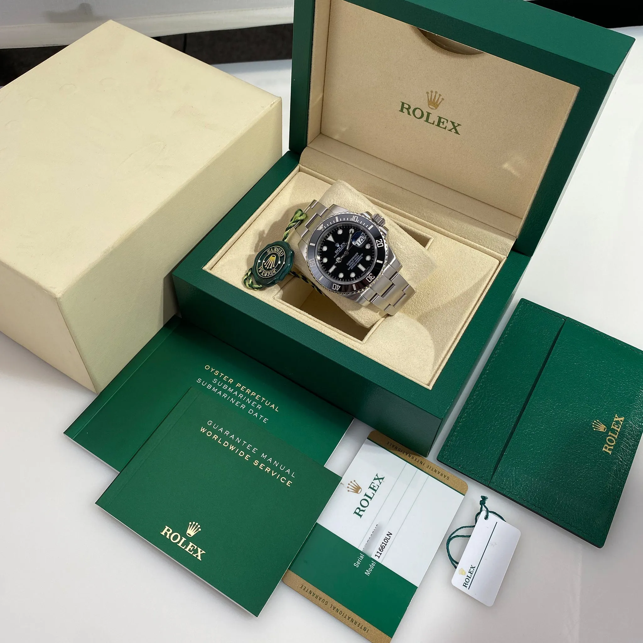 Rolex Submariner 116610LN 40mm Stainless steel Black 9