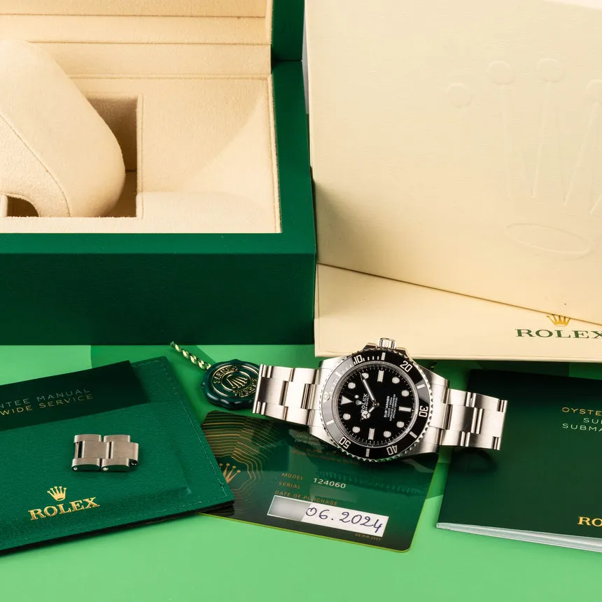 Rolex Submariner 124060 41mm 12