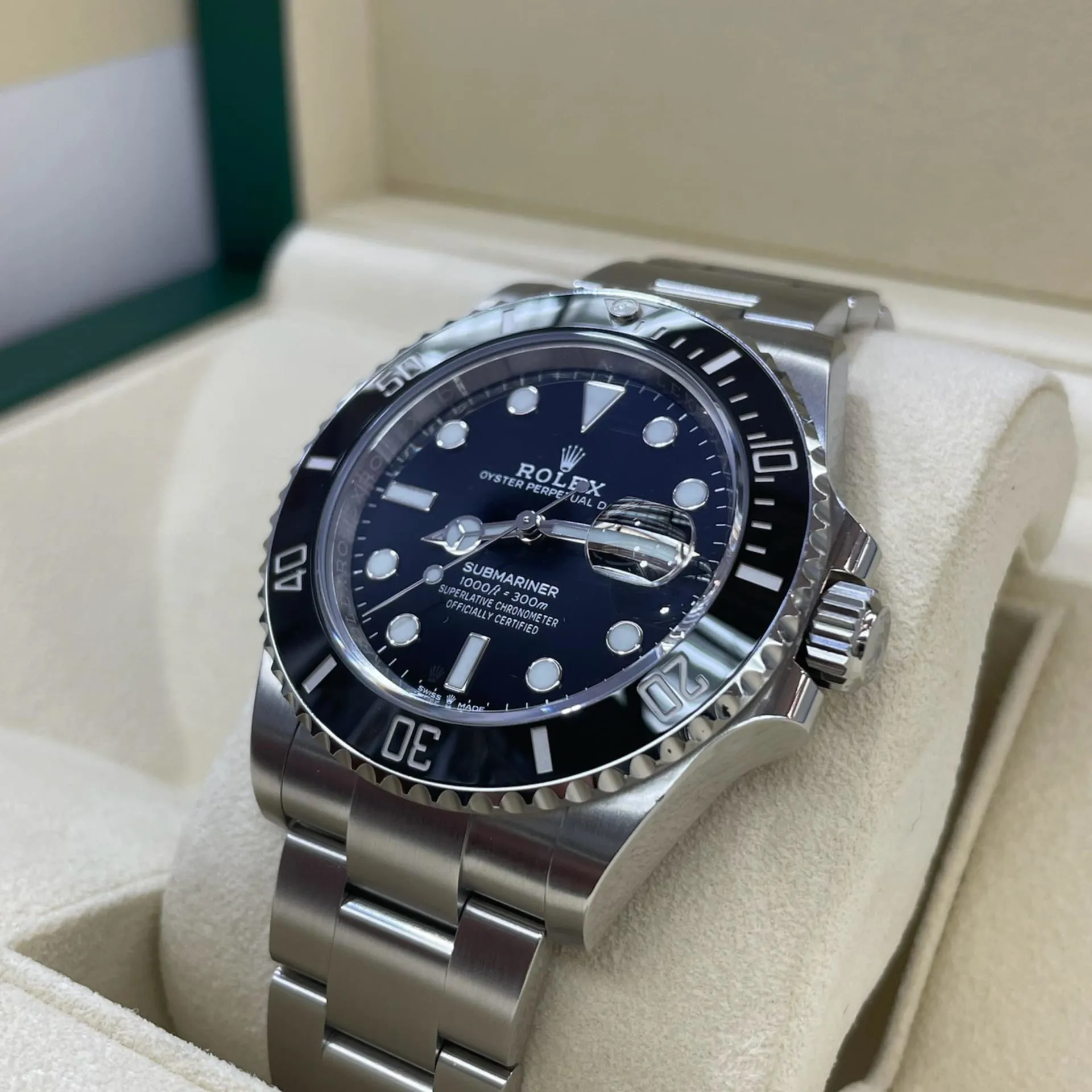 Rolex Submariner 126610LN-0001 41mm Oystersteel Black 1