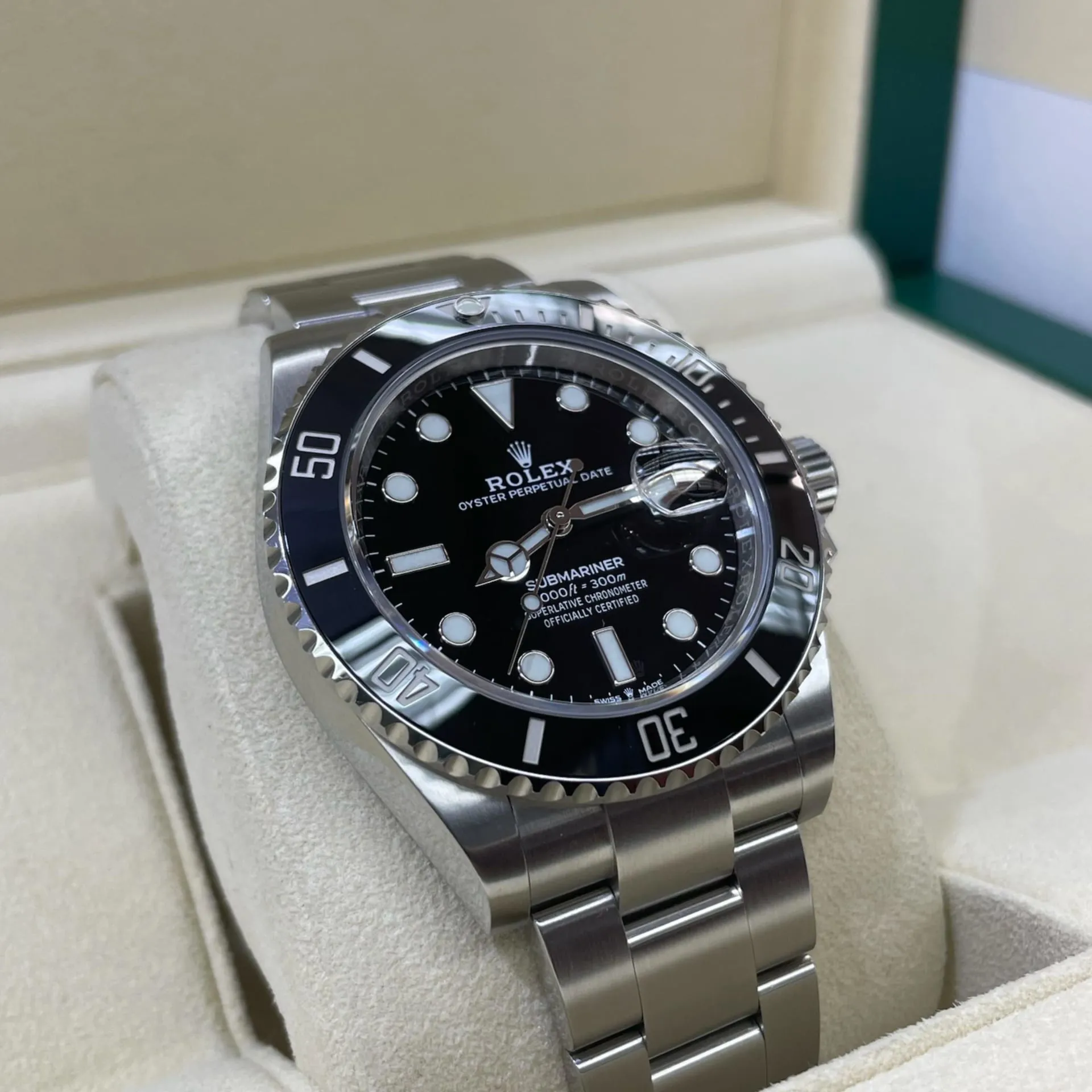 Rolex Submariner 126610LN-0001 41mm Oystersteel Black 2