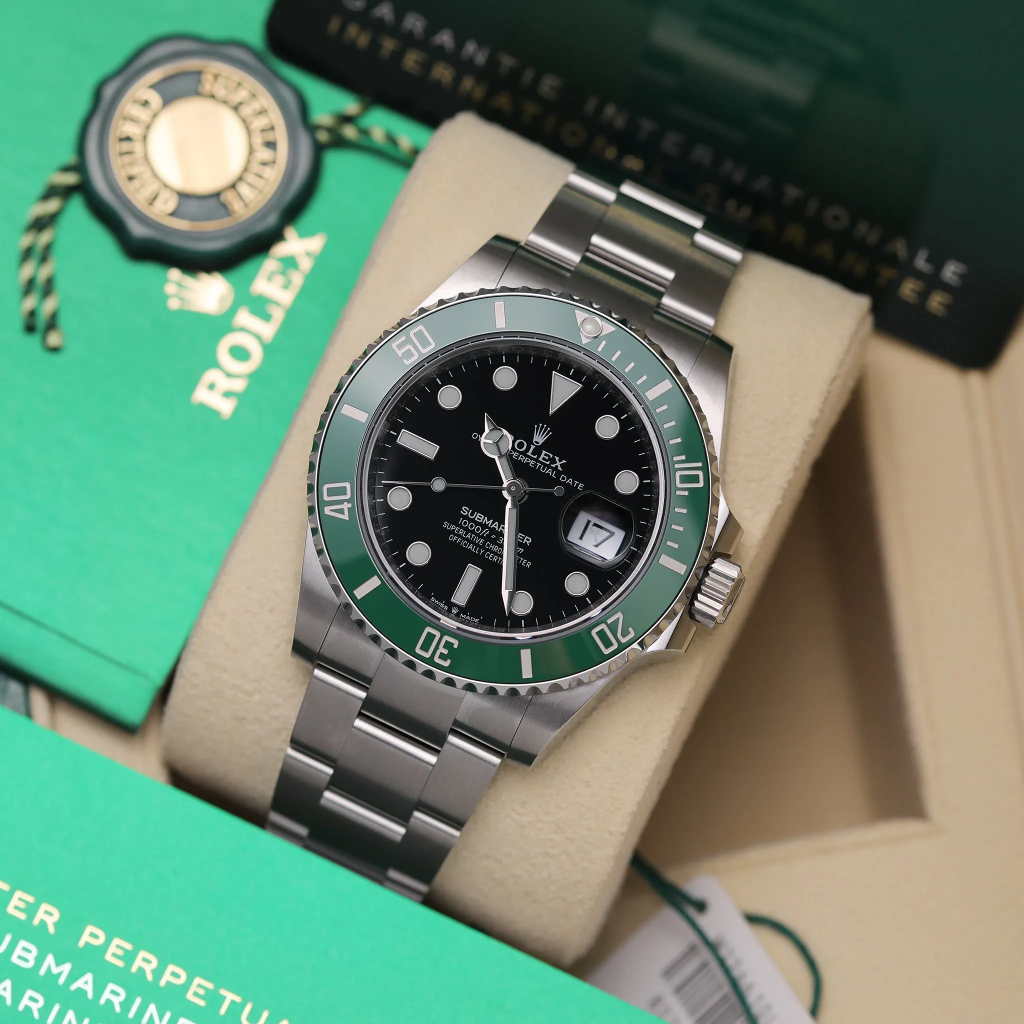 Rolex Submariner 126610LV 41mm Black 8