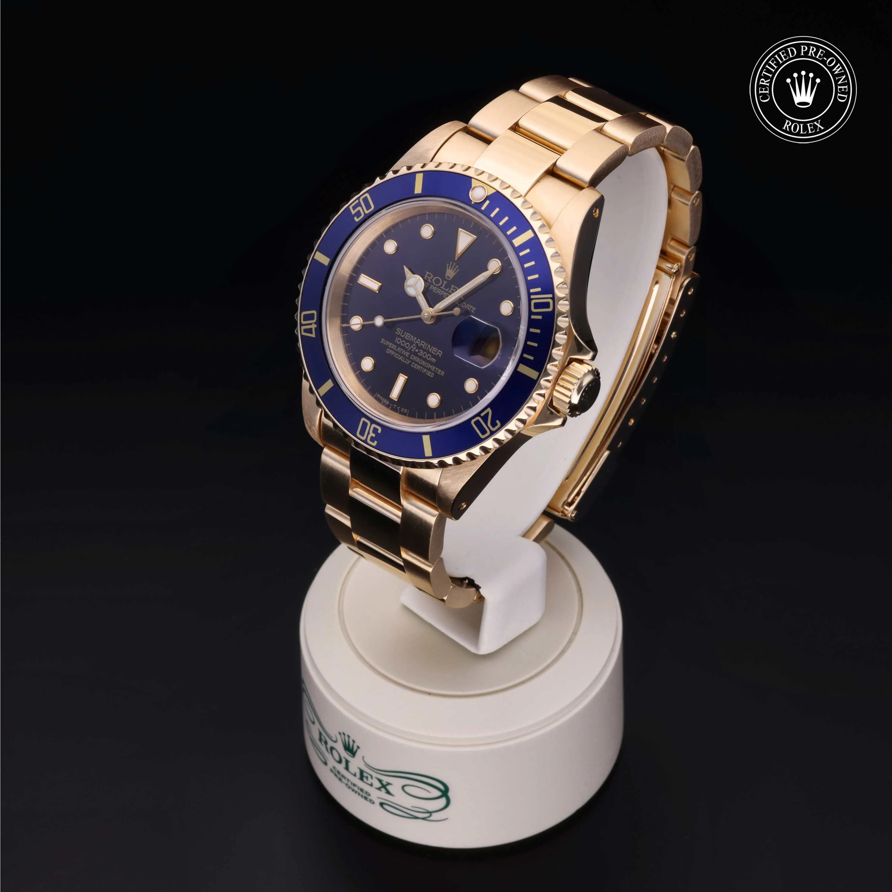 Rolex Submariner 16618 40mm Yellow gold Blue 2