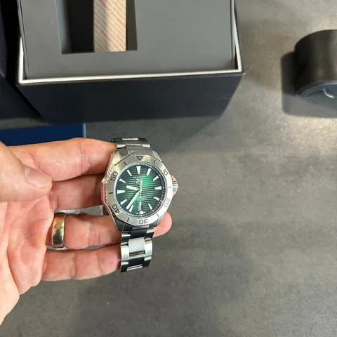 TAG Heuer Aquaracer WBP2115.BA0627 40mm Stainless steel Green 10