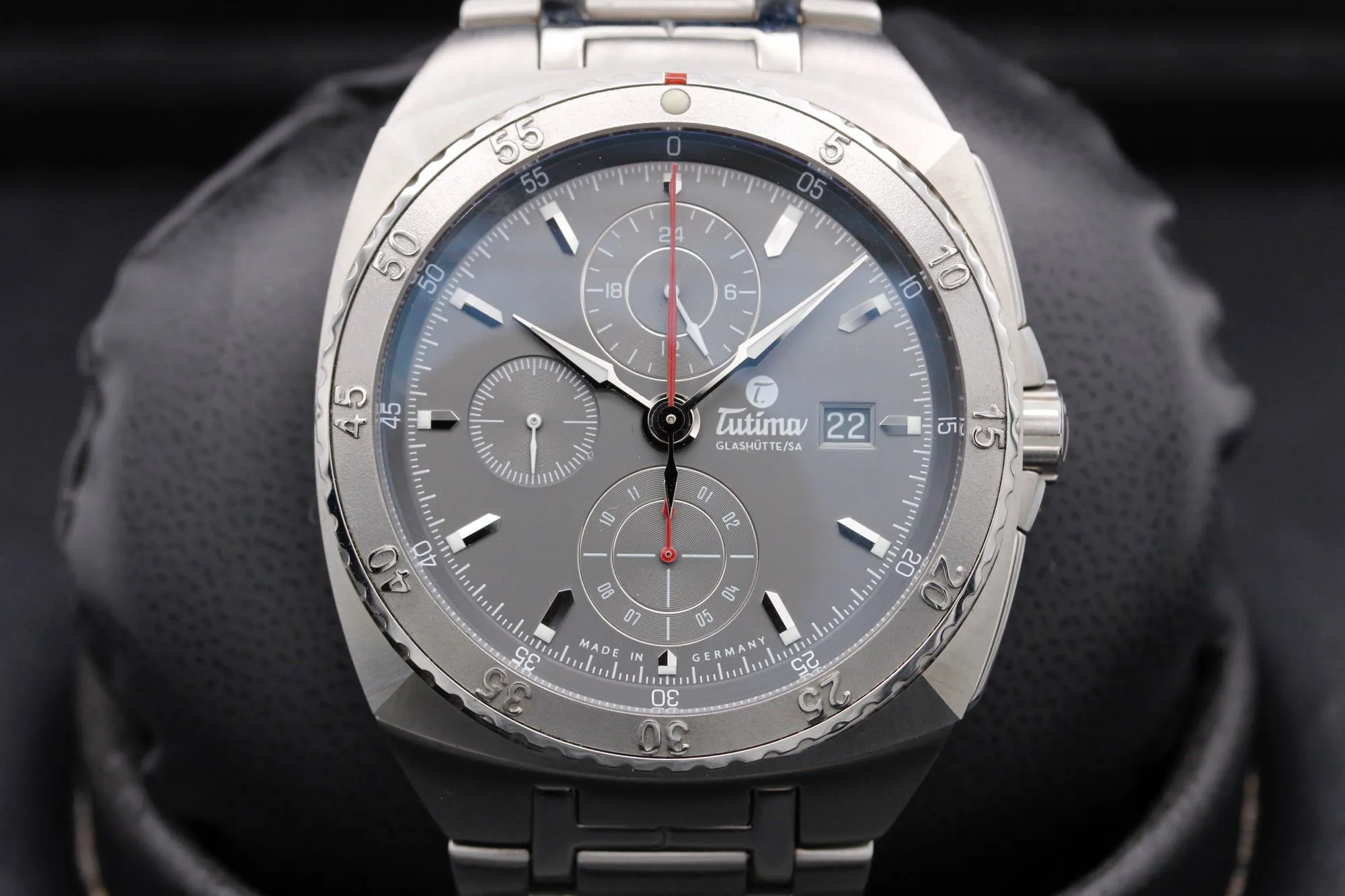 Tutima Saxon One Chronograph 6420-01 43mm Stainless steel Gray