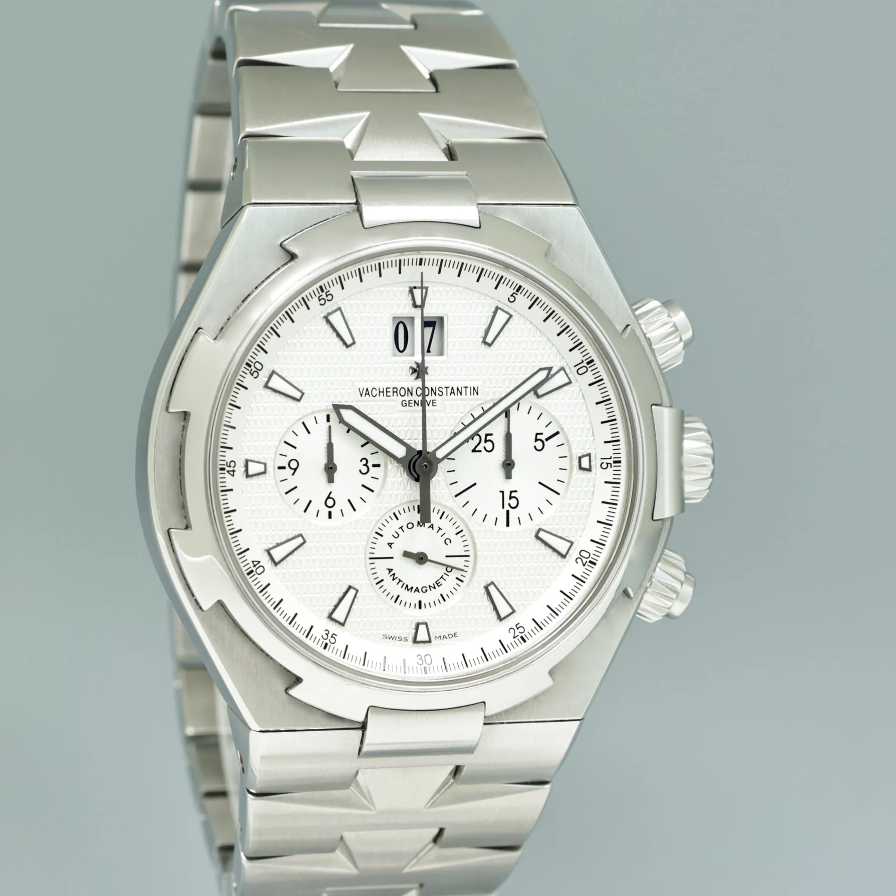 Vacheron Constantin Overseas Chronograph 49150 42mm Stainless steel White 2