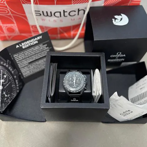 Swatch Moonswatch SO33B700 42mm Ceramic Black