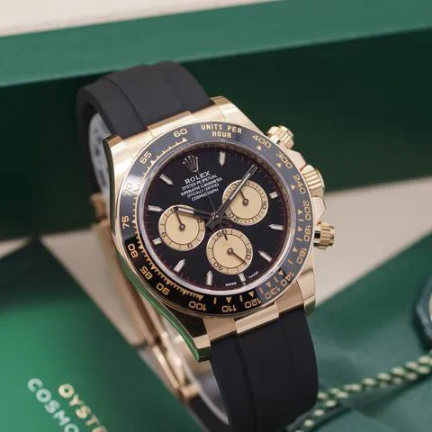 Rolex Daytona 126518ln 40mm Yellow gold Black