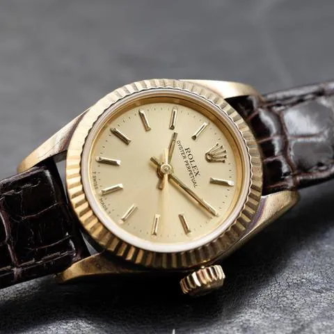 Rolex Oyster Perpetual 26 67198 26mm Yellow gold Gold