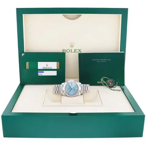 Rolex Day-Date 40 228206 40mm Platinum Blue 7