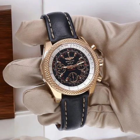 Breitling Bentley B06 RB061221/BE24 44mm Rose gold Black 3