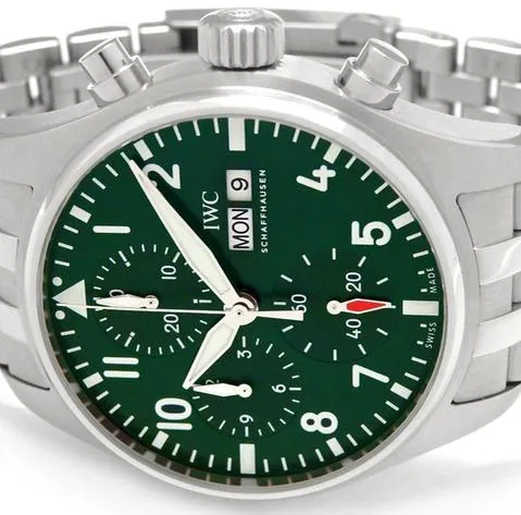 IWC Pilot IW388104 41mm Stainless steel Green 1