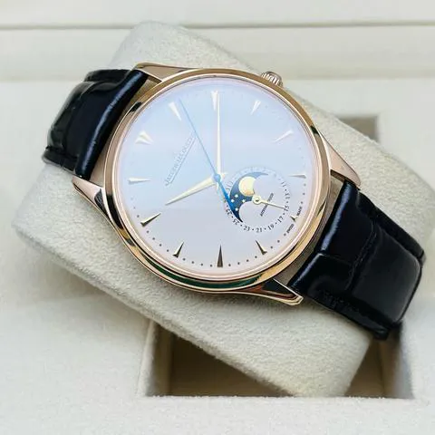 Jaeger-LeCoultre Master Ultra Thin Q1362511 39mm Rose gold White 4