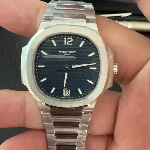 Patek Philippe Nautilus 7118/1A-001 35mm Stainless steel Blue