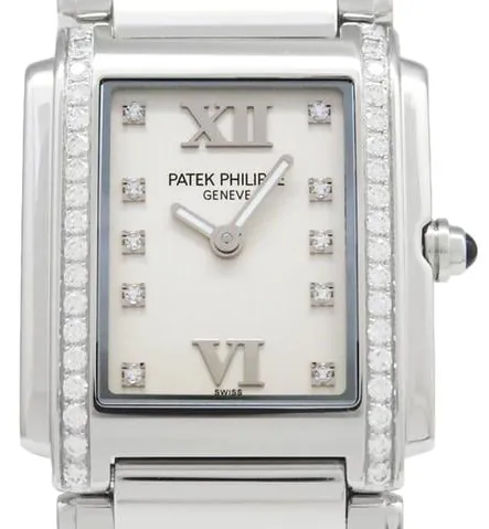 Patek Philippe Twenty~4 4910/10A-011 25.5mm Stainless steel White