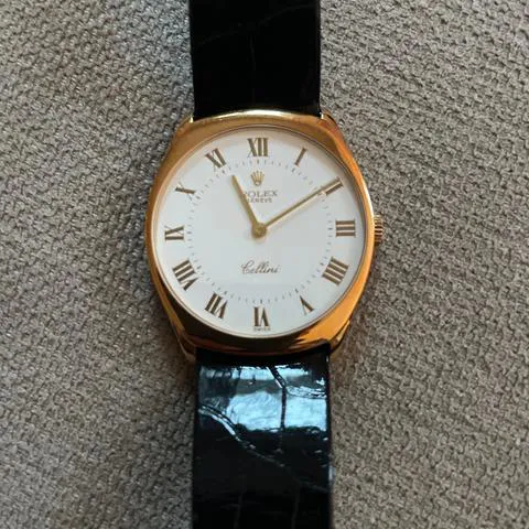 Rolex Cellini 4133 31mm Yellow gold White