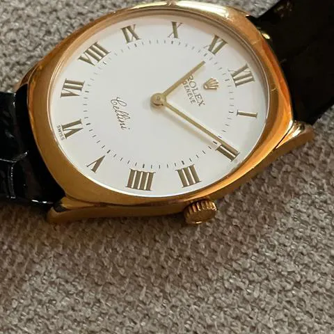 Rolex Cellini 4133 31mm Yellow gold White 1