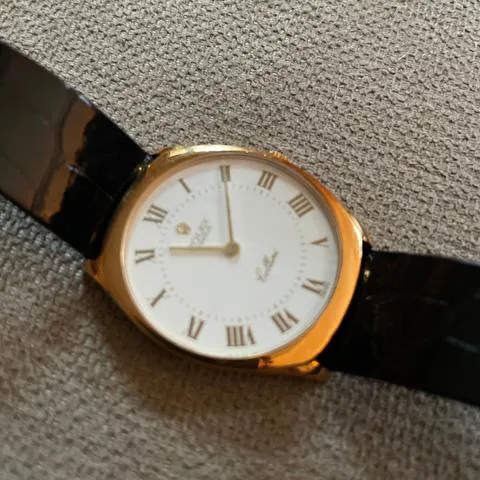 Rolex Cellini 4133 31mm Yellow gold White 9