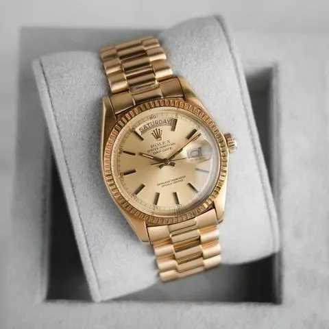 Rolex Day-Date 36 1803 36mm Yellow gold Champagne 1