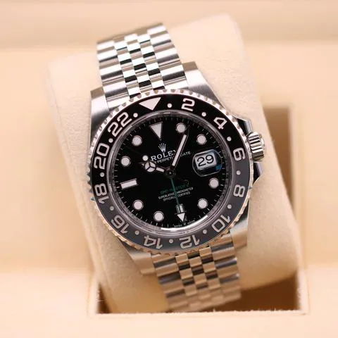 Rolex GMT-Master II 126710GRNR 40mm Stainless steel Black 2