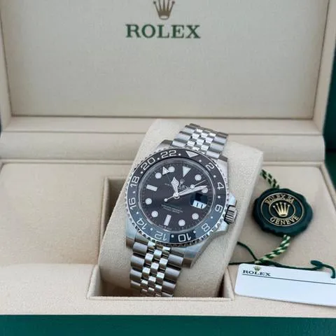 Rolex GMT-Master II 126710GRNR 40mm Stainless steel Black 2