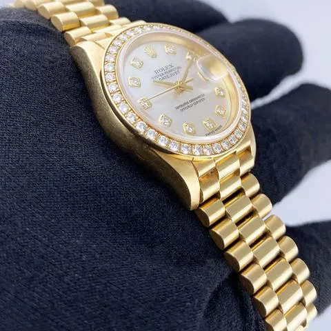 Rolex Lady-Datejust 69138 26mm Yellow gold Mother-of-pearl 2