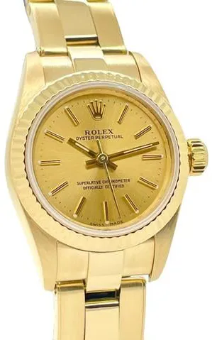 Rolex Oyster Perpetual 26 67198 26mm Yellow gold Gold 1