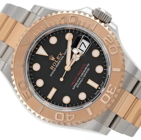 Rolex Yacht-Master 40 126621 40mm Yellow gold and Stainless steel Black