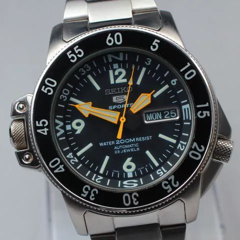 Seiko Seiko 5 SKZ211J1 40mm Stainless steel Black