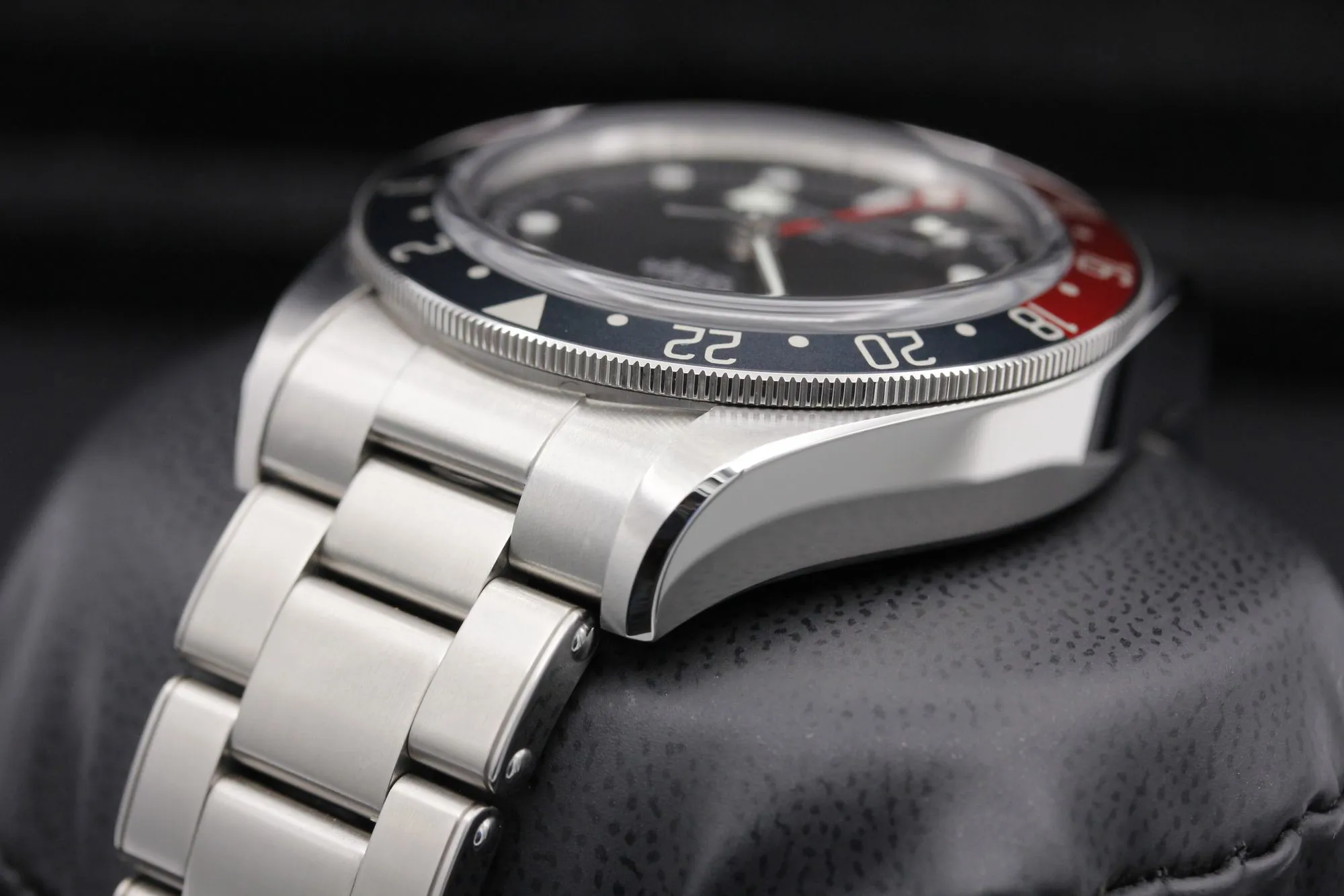 Tudor Black Bay GMT 79830 41mm Stainless steel Black 4