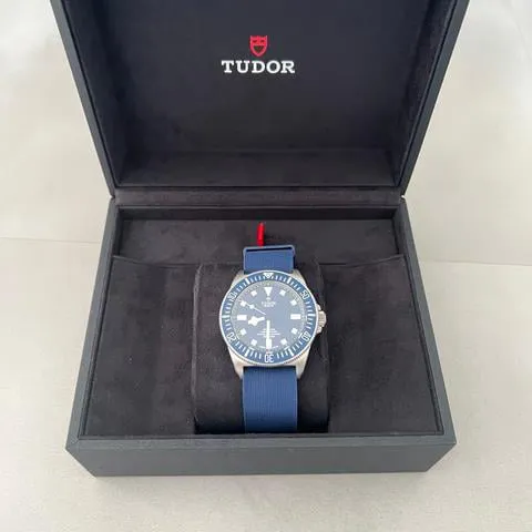 Tudor Pelagos 25707B/22-0001 42mm Titanium Blue 5