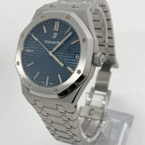 Audemars Piguet Royal Oak 15500ST.OO.1220ST.01 41mm Stainless steel Blue 3