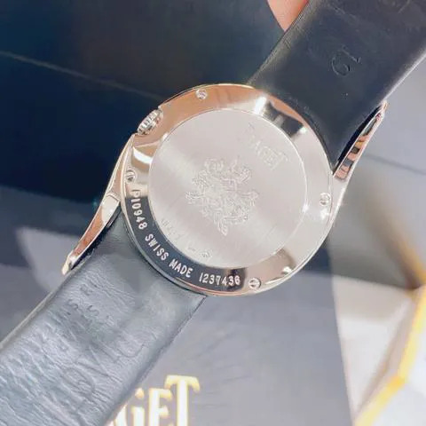 Piaget Limelight G0A38160 32mm White gold Silver 7