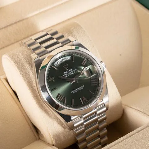 Rolex Day-Date 40 228206 40mm Platinum Green 2