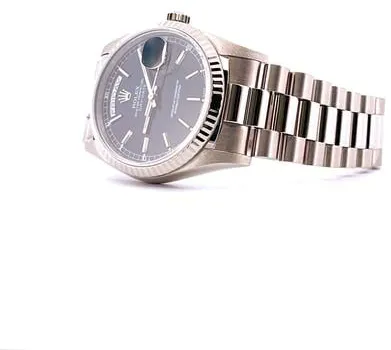 Rolex Day-Date 36 18239 36mm White gold Blue 3