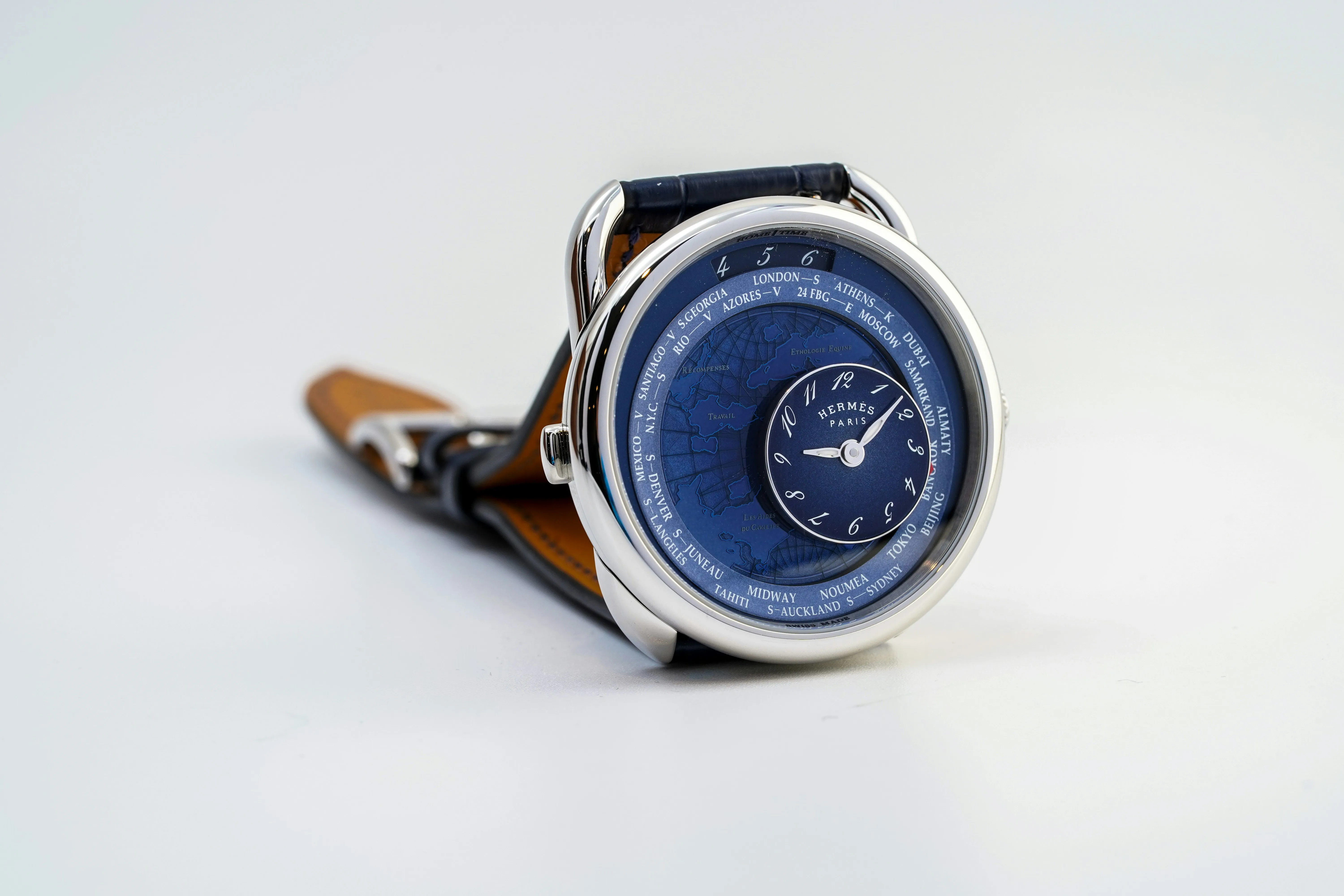 Hermès Arceau Le Temps Voyageur AR10.510 38mm Stainless steel Blue 1