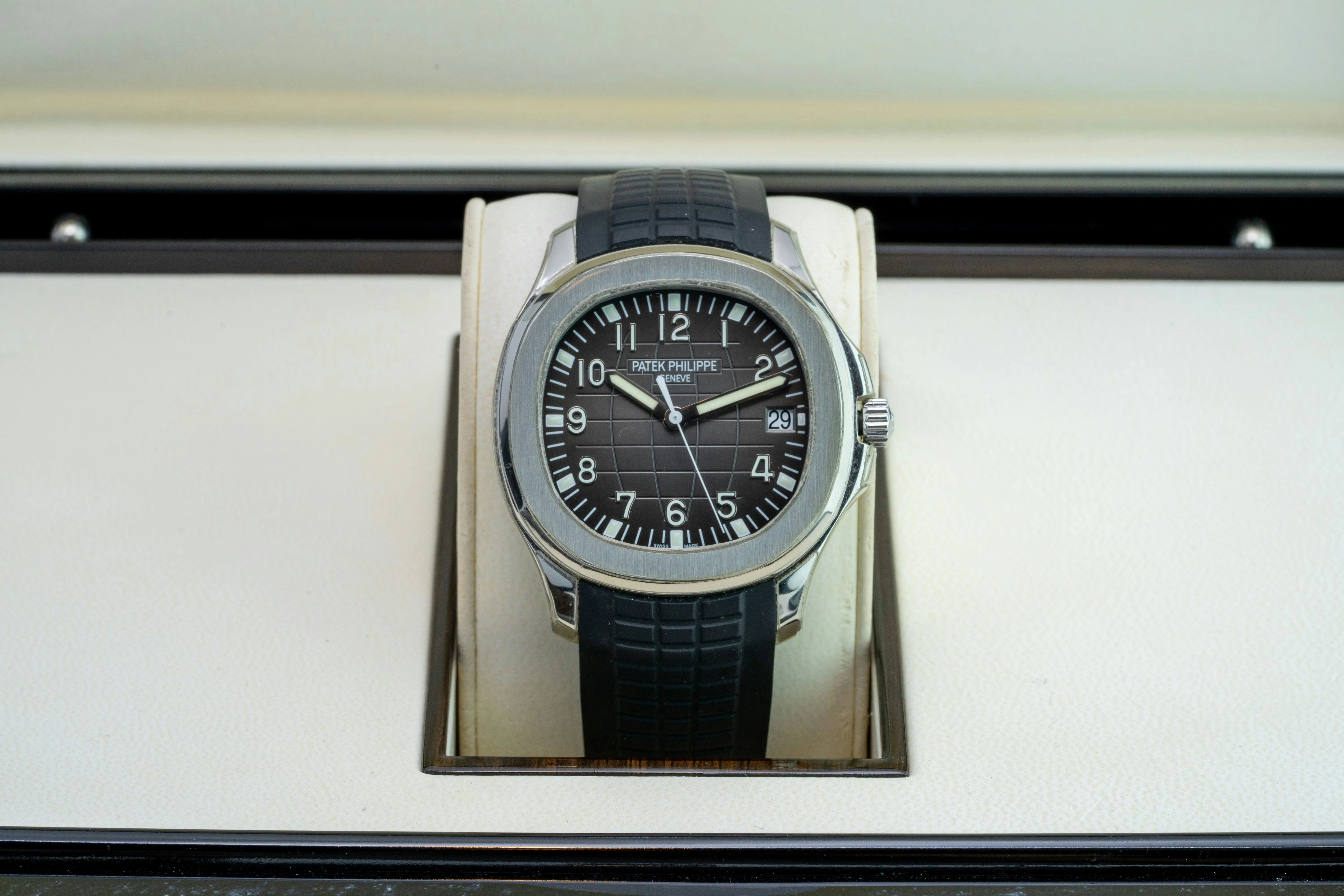 Patek Philippe Aquanaut 5167A 40.8mm Stainless steel Black