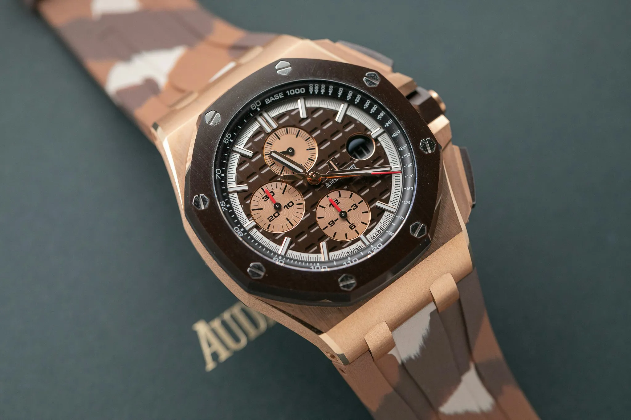 Audemars Piguet Royal Oak Offshore 26401RO.OO.A087CA.01 44mm Ceramic and Rose gold Brown