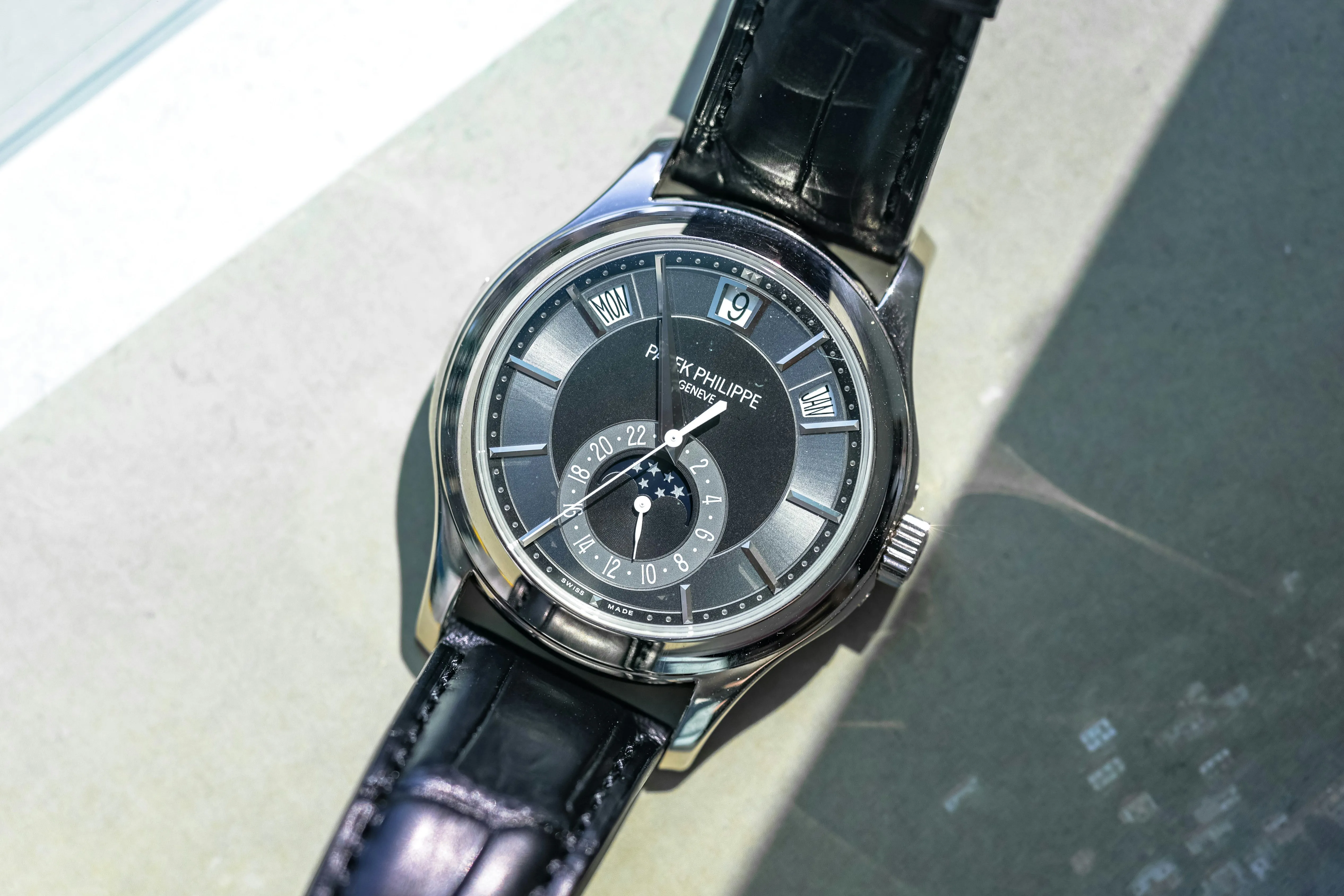 Patek Philippe Annual Calendar 5205G 40mm White gold Black