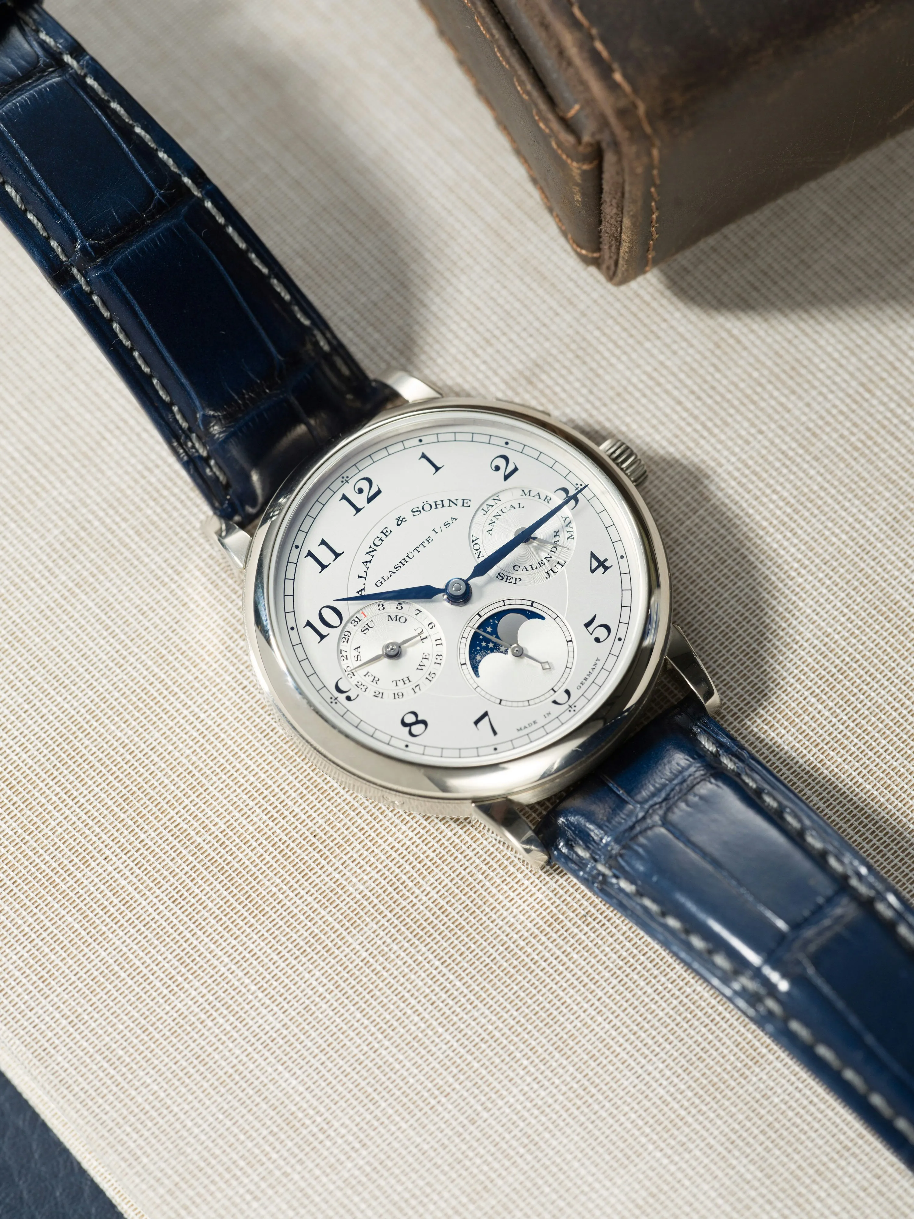 A. Lange & Söhne 1815 238.026E 40mm White gold Silver 8