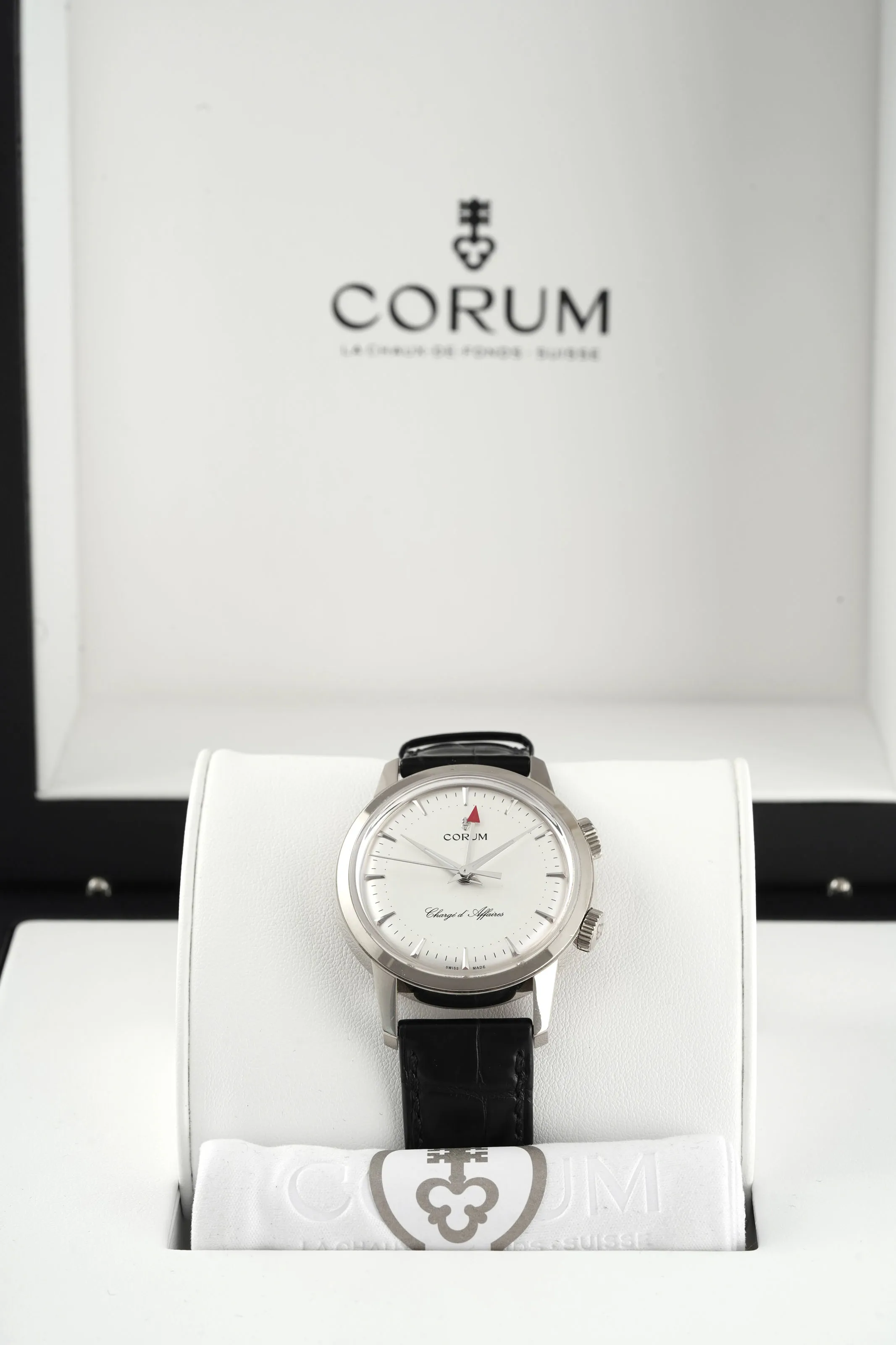 Corum Chargé d'Affaires 07.0004 39mm 18k white gold Silver Matte 5