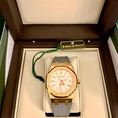 Audemars Piguet Royal Oak 15300OR.OO.D088CR.02 39mm Rose gold Silver