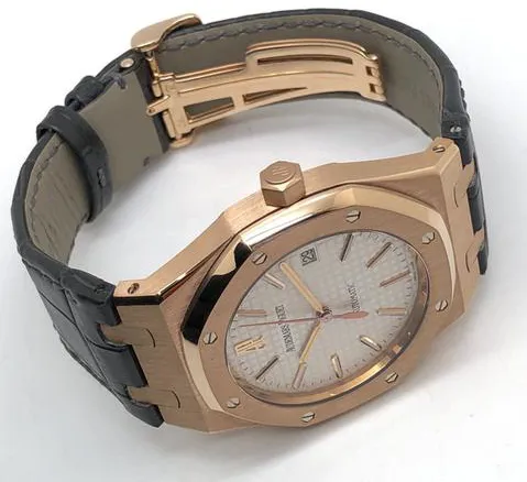 Audemars Piguet Royal Oak 15300OR.OO.D088CR.02 39mm Rose gold Silver 9