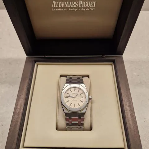 Audemars Piguet Royal Oak 15300ST.OO.1220ST.01 39mm Stainless steel Silver 2