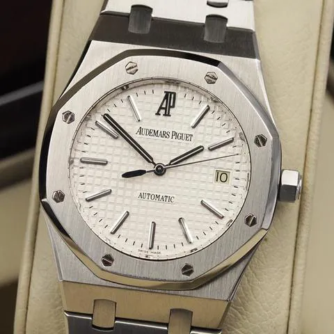 Audemars Piguet Royal Oak 15300ST.OO.1220ST.01 39mm Stainless steel Silver