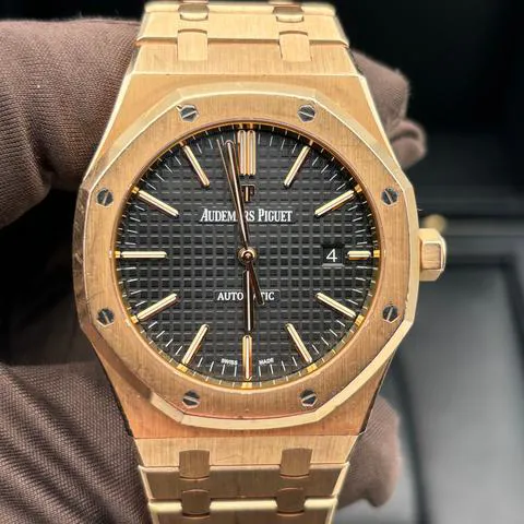 Audemars Piguet Royal Oak 15400OR.OO.1220OR.01 41mm Rose gold Black