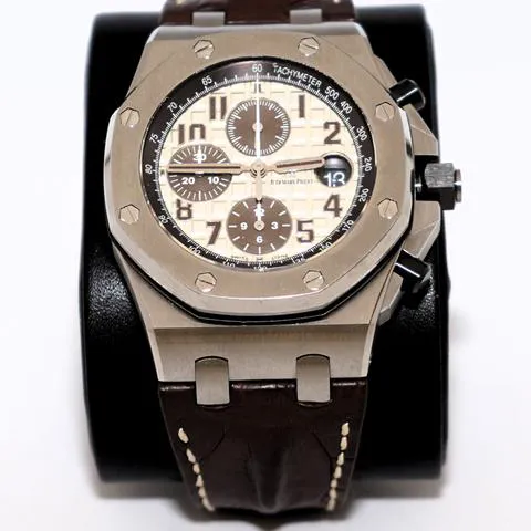 Audemars Piguet Royal Oak Offshore 26470ST.OO.A801CR.01 42mm Stainless steel Beige