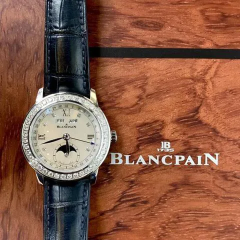 Blancpain Léman Moonphase 2360-4691A-55A 33.5mm Stainless steel White Mother of Pearl