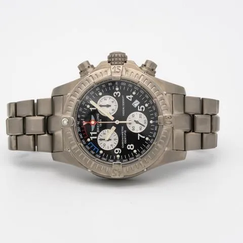 Breitling Avenger E73360 44mm Titanium Black 4