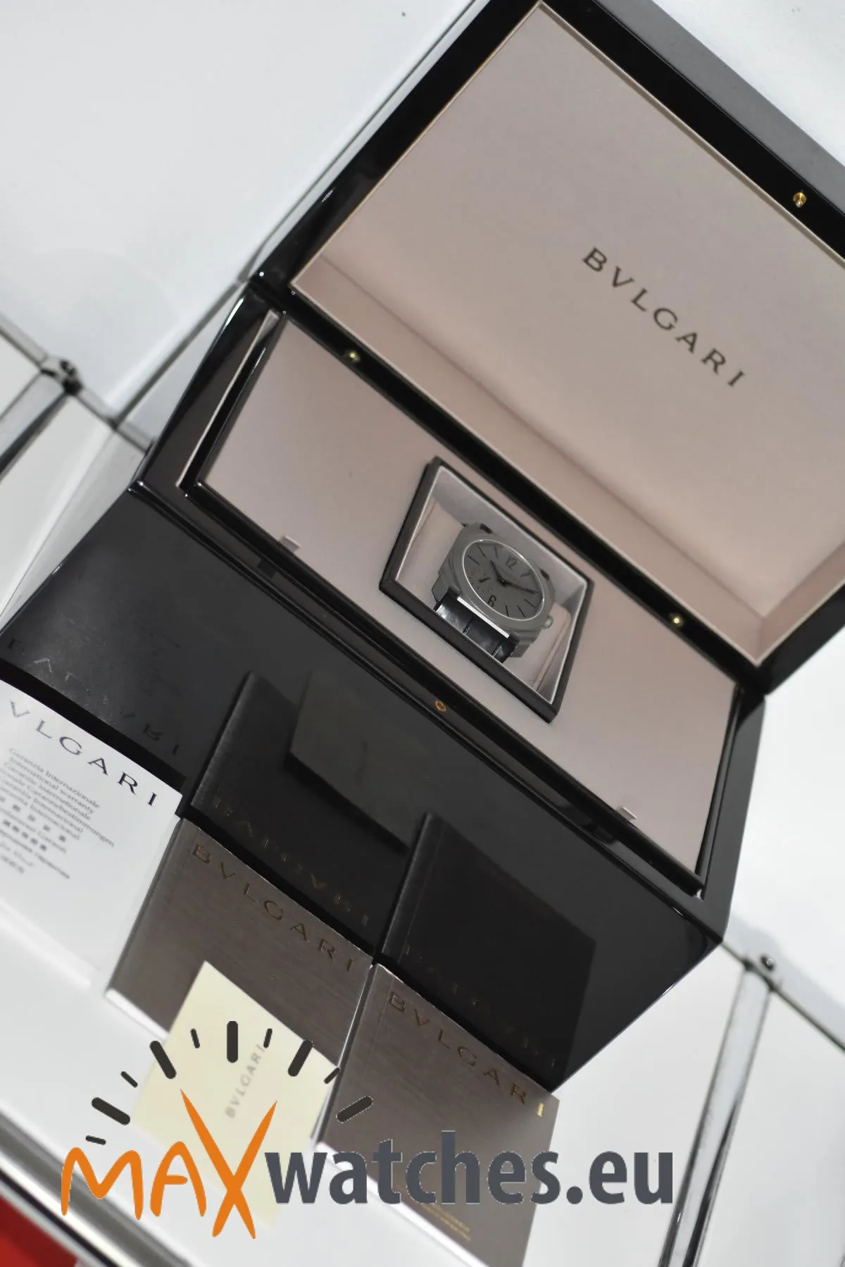 Bulgari Octo Finissimo 102711 41mm Titanium Gray 10